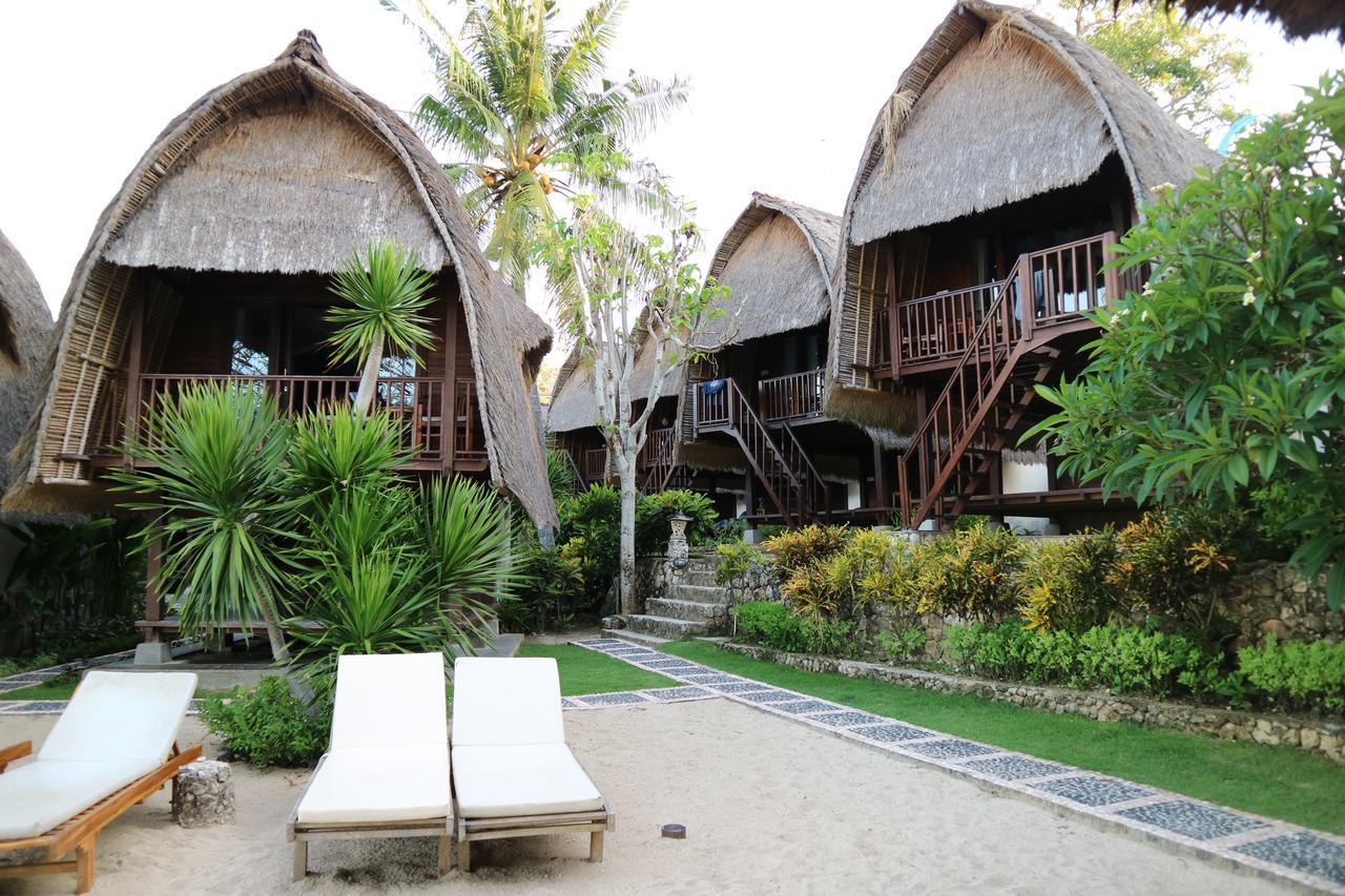 Molamola House Hotel Nusa Lembongan  Exterior photo